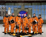 Quelle: Wikipedia - Crew Quelle: Wikipedia - Crew