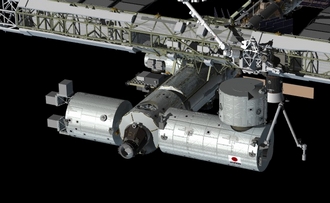 ISS mit Kibo und neuen Roboterarm ISS mit Kibo und neuen Roboterarm